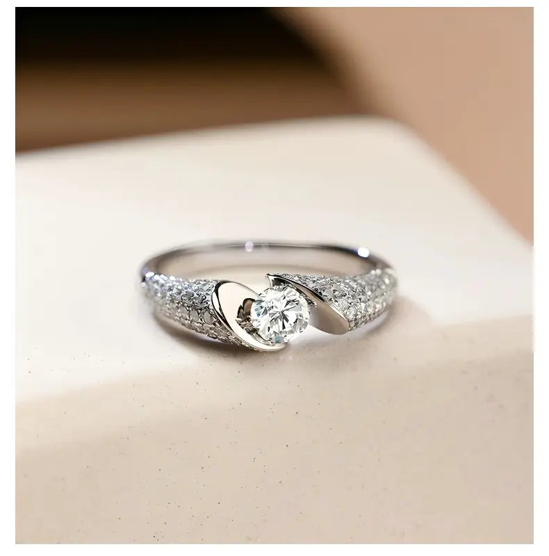 PT950 Platinum Phantom Mirror Diamond Illusion Ring, 0.30 ct center stone