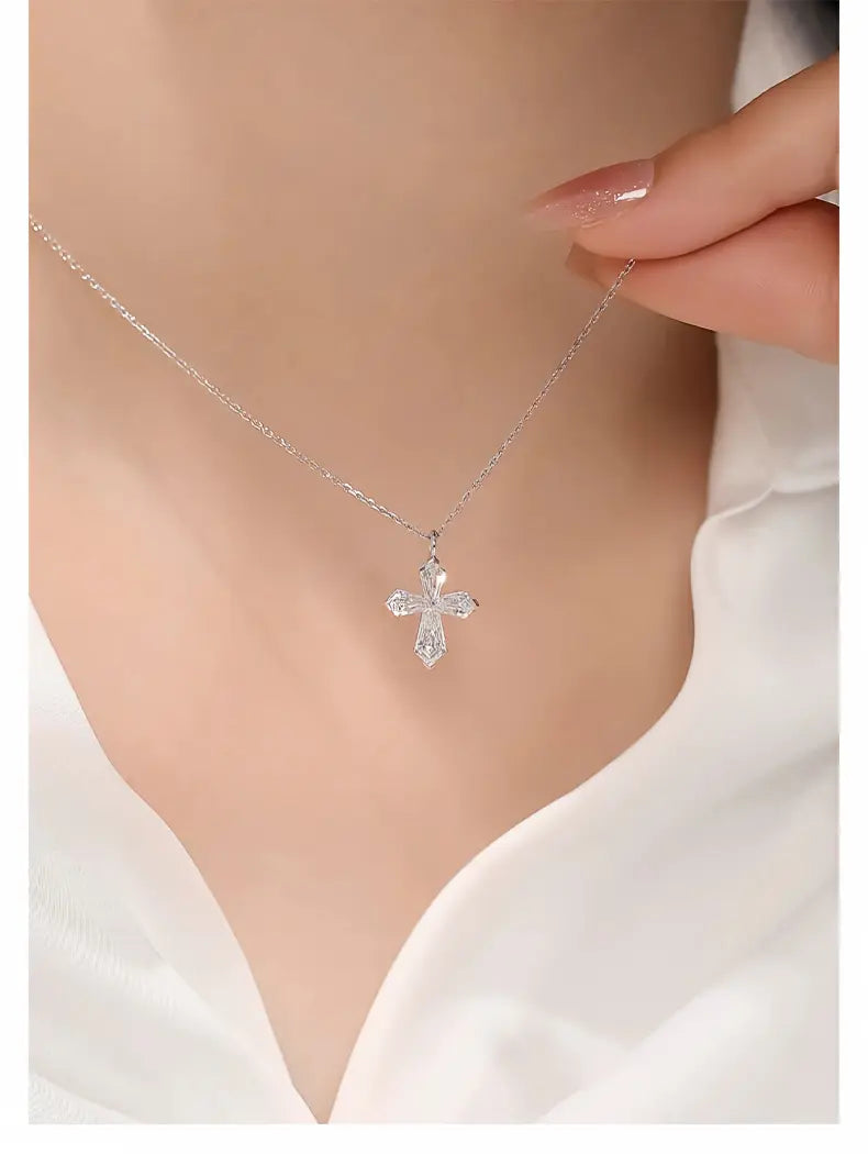 18K White Gold Kite-Cut Cross Necklace, 1.00ctw