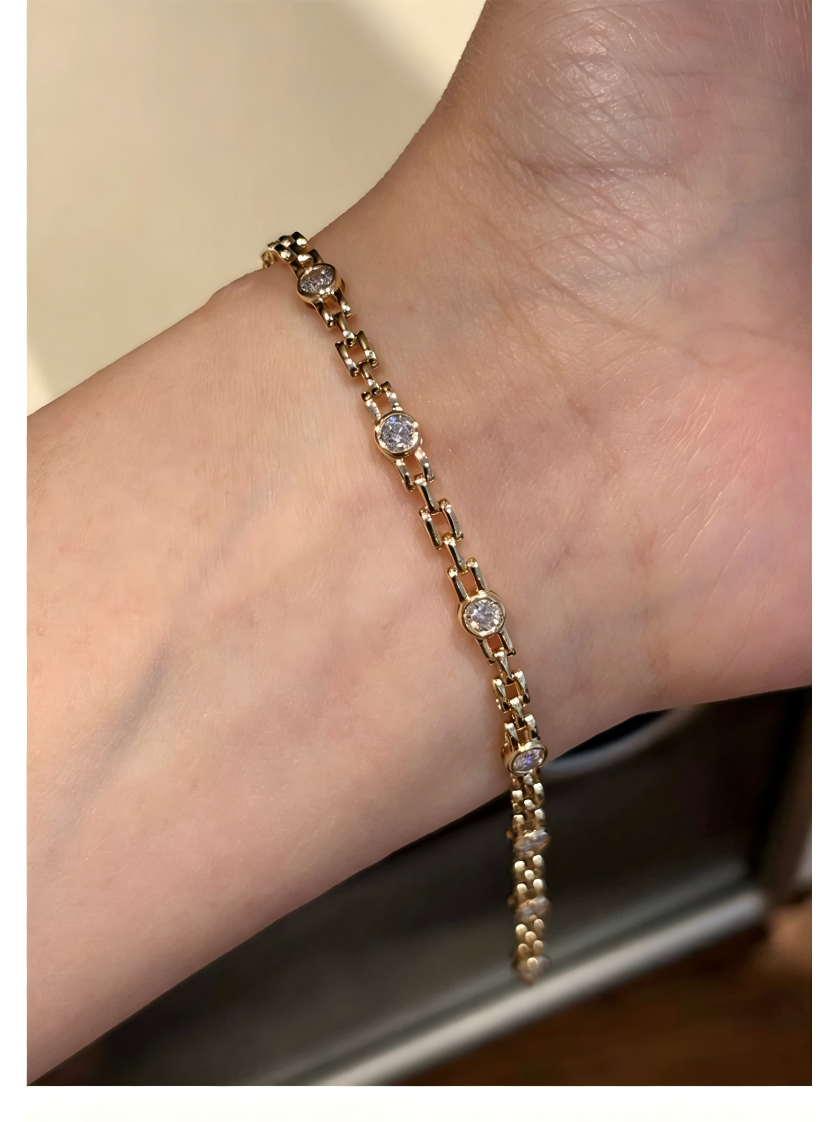 9K Yellow Gold Color Tank Bubble Bracelet, 0.90ctw