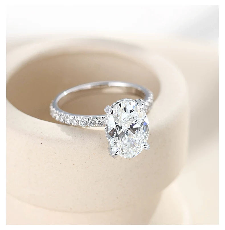 PT950 Platinum Oval Slim Shank Diamond Accent Ring, 3.00 ct