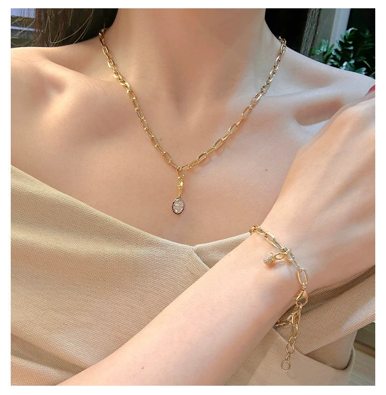 18K Yellow Gold Boundless Bracelet, approx. 5 g total weight [20 cm total length]