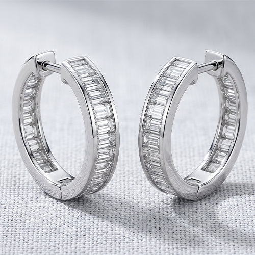 [Pair] PT950 Platinum Emerald-Cut Full-Eternity Huggie Earrings, 15 mm inner diameter, 0.15 ct each / 3.60ctw